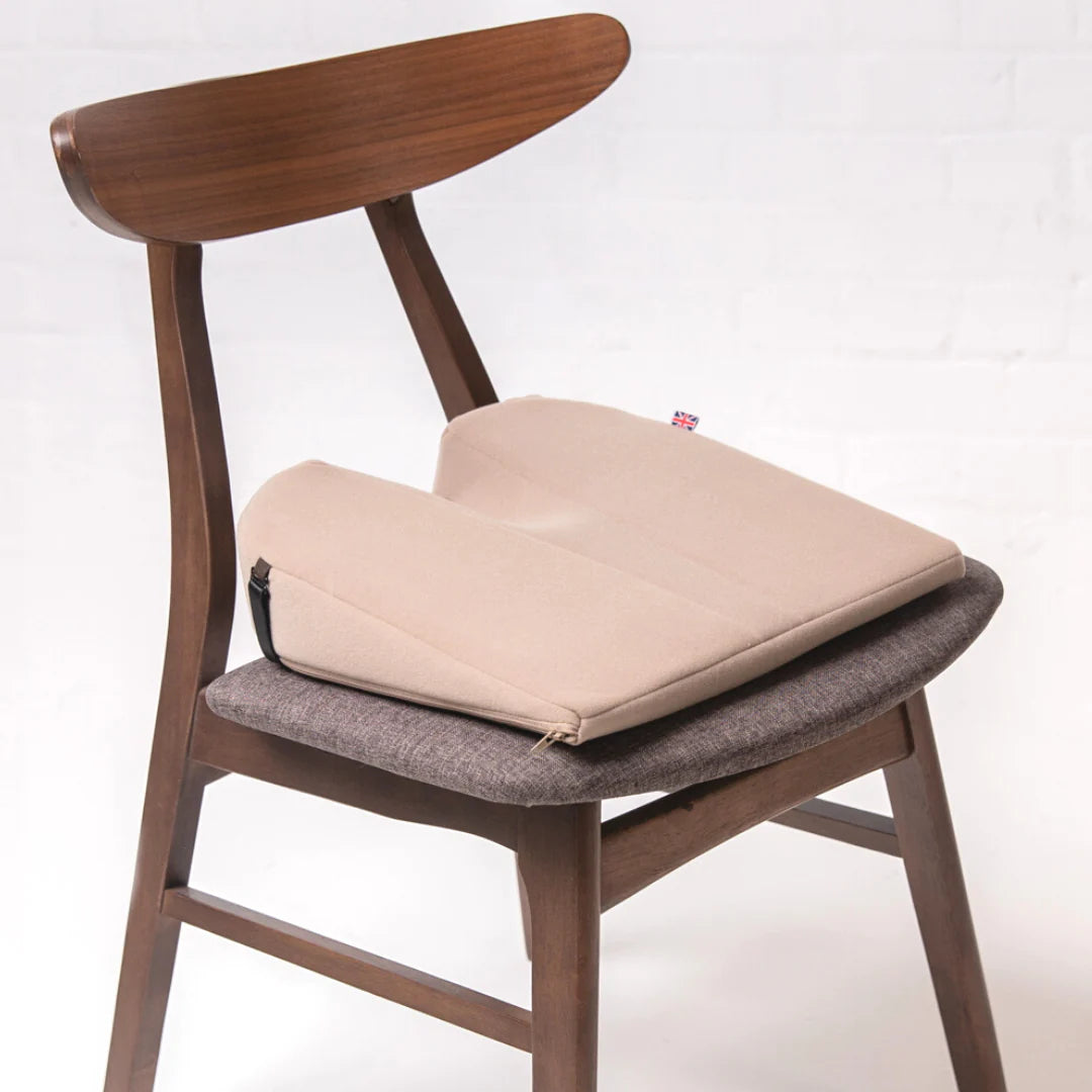 Putnams 11 Degree Coccyx Cutout Wedge Seat Cushion in Beige